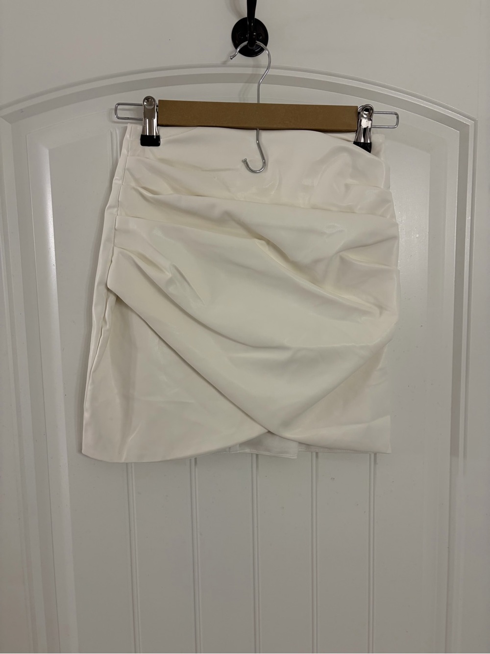 White Draped faux leather Mini Skirt